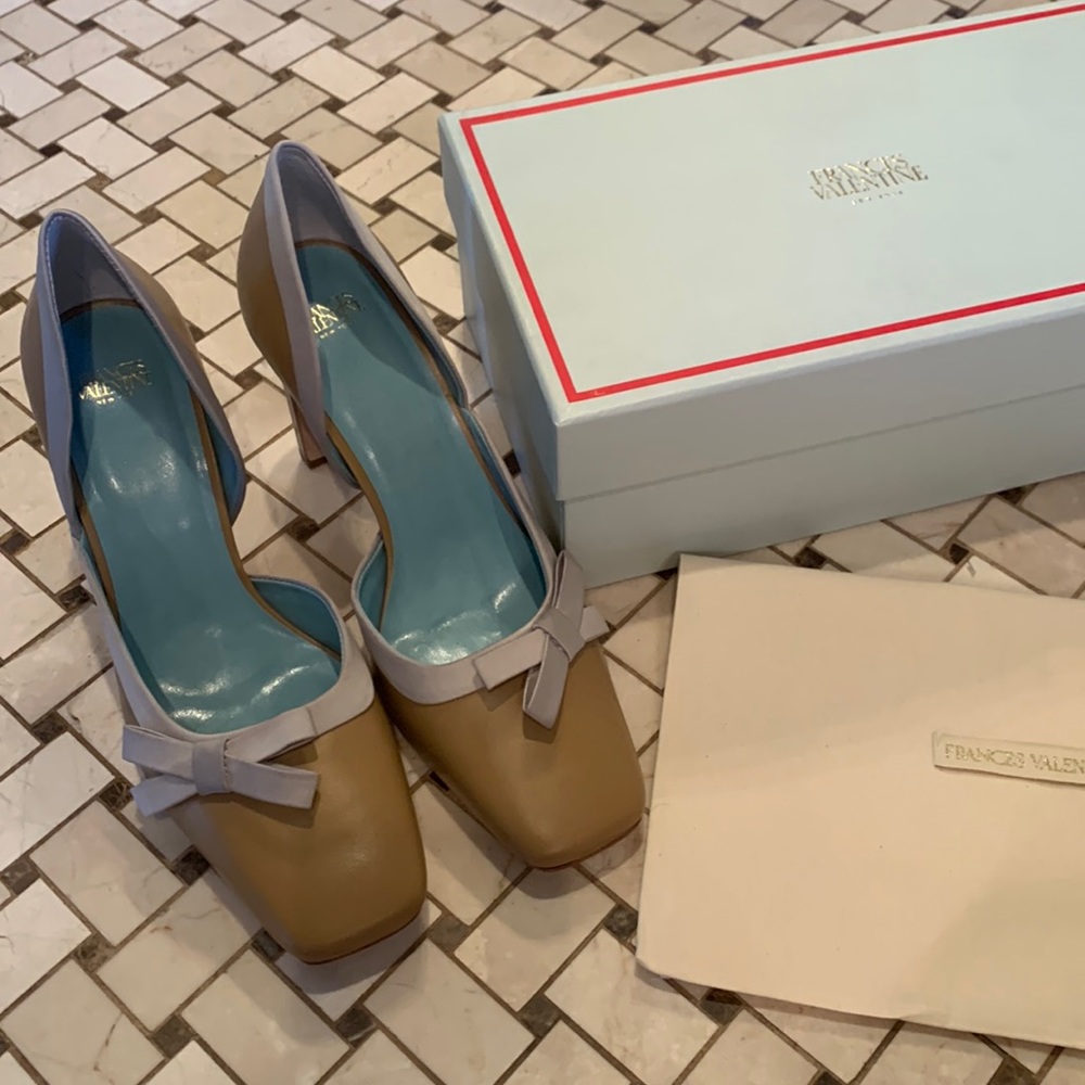 Frances Valentine Sinclair Pump Camel Soft Calf Leather 8.5 NIB New